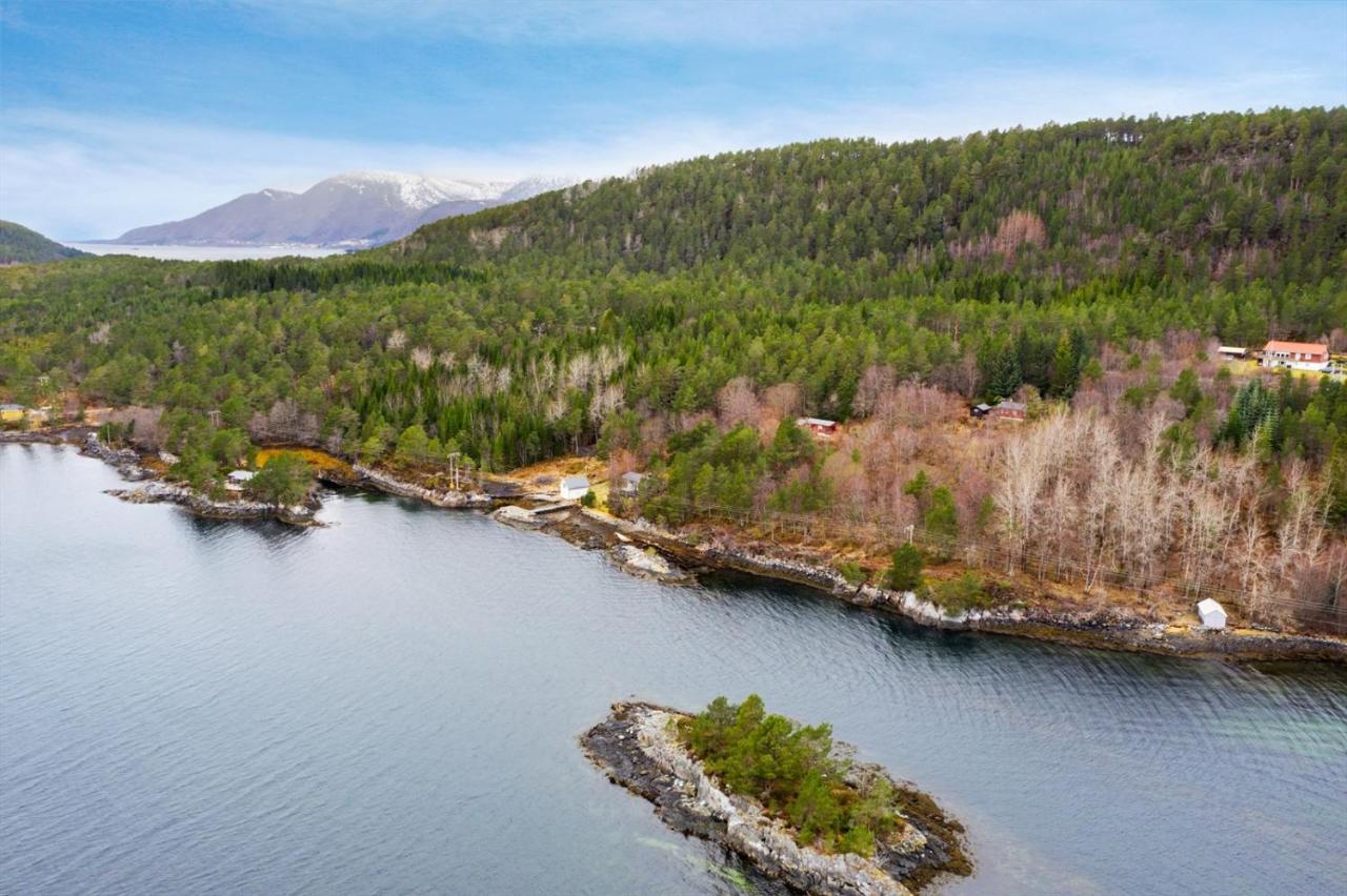 Fjord Peace Villa Skodje ภายนอก รูปภาพ